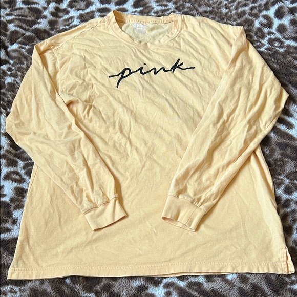 Victoria's Secret Long Sleeve Tee in Yellow with Black Print - Picture 1 of 8